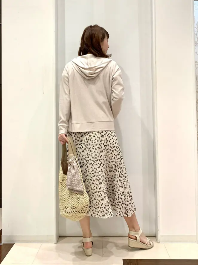 ANY SIS 横田 コーディネート画像