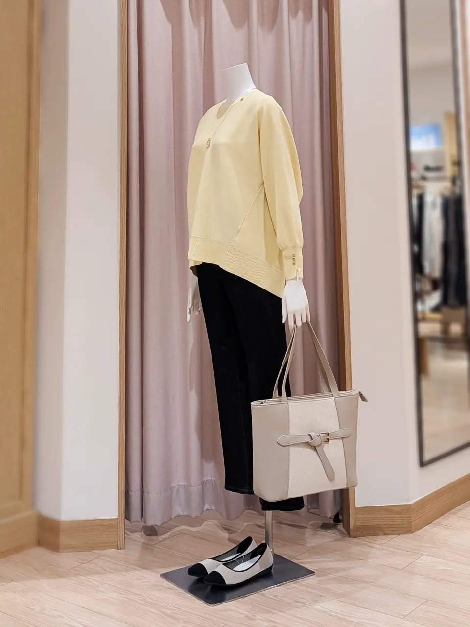 ANY SIS 岩田 コーディネート画像