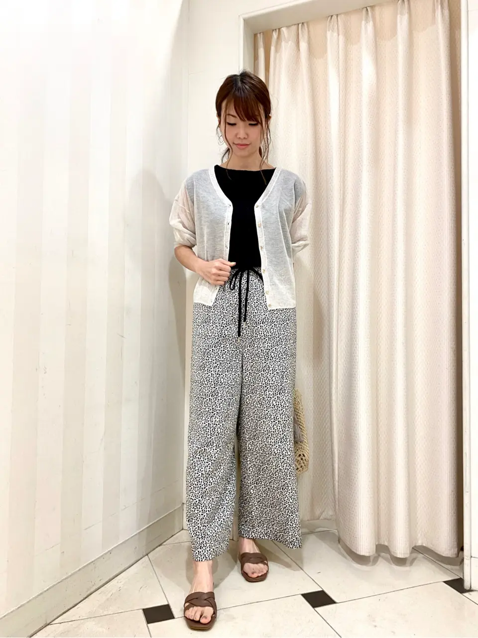 ANY SIS 金井 コーディネート画像