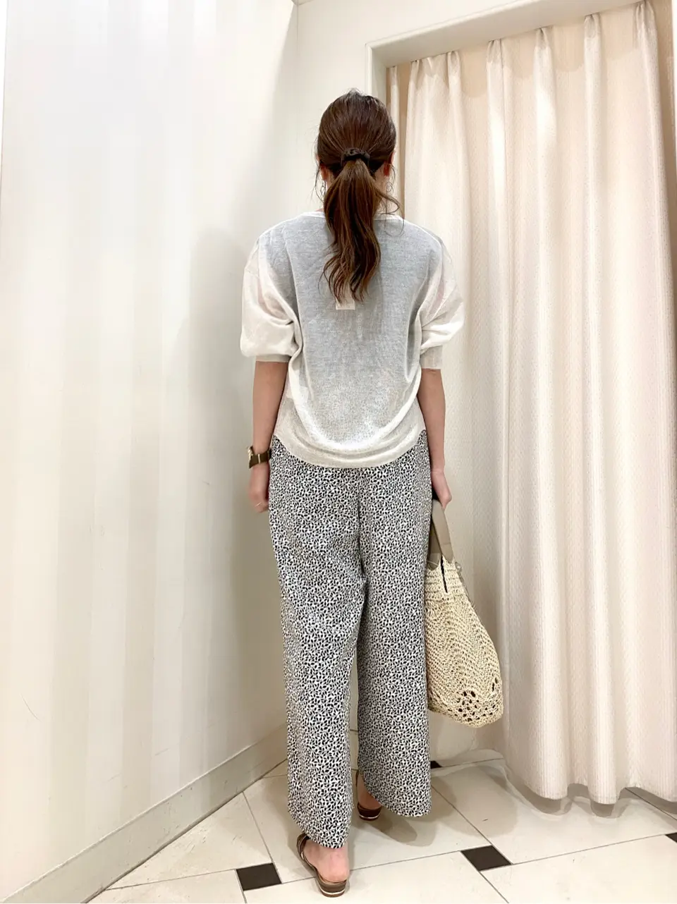 ANY SIS 金井 コーディネート画像