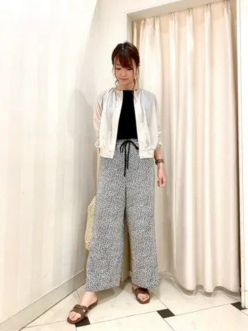 ANY SIS 金井 コーディネート画像