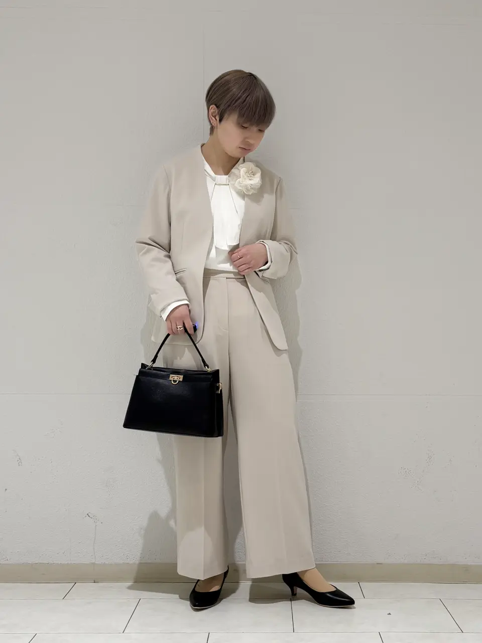 ANY SIS 村上 コーディネート画像