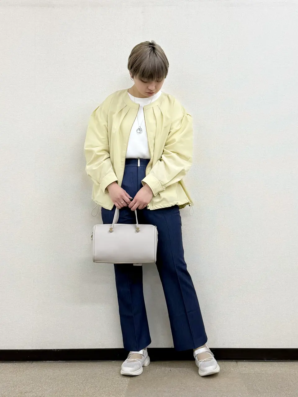 ANY SIS 村上 コーディネート画像