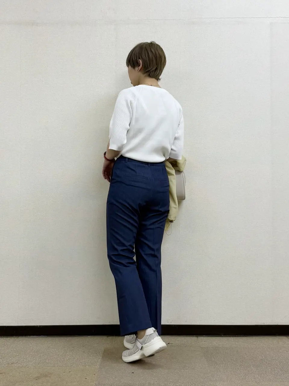 ANY SIS 村上 コーディネート画像