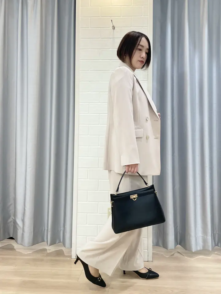 ANY SIS 丸岡 コーディネート画像