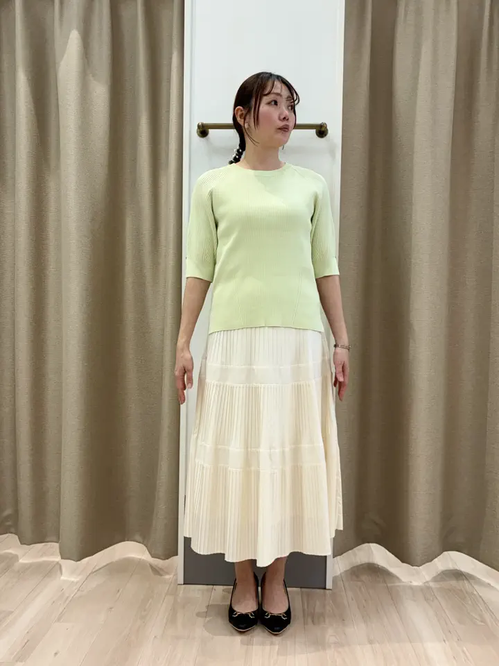ANY SIS 笠羽 コーディネート画像