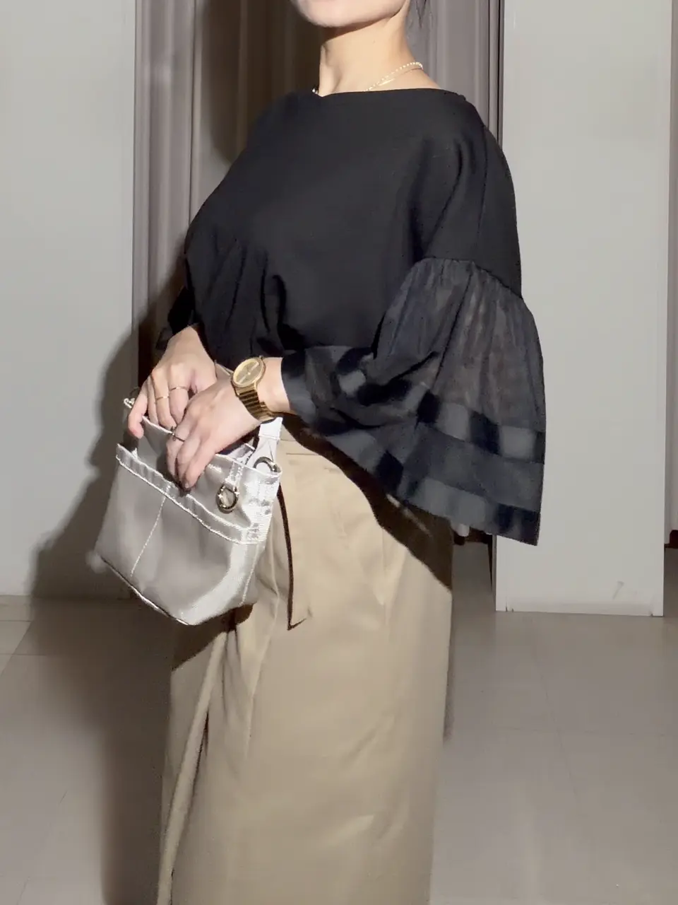 ANY SIS ナラ コーディネート画像