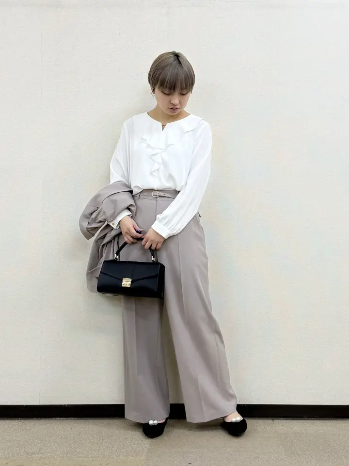 ANY SIS 村上 コーディネート画像