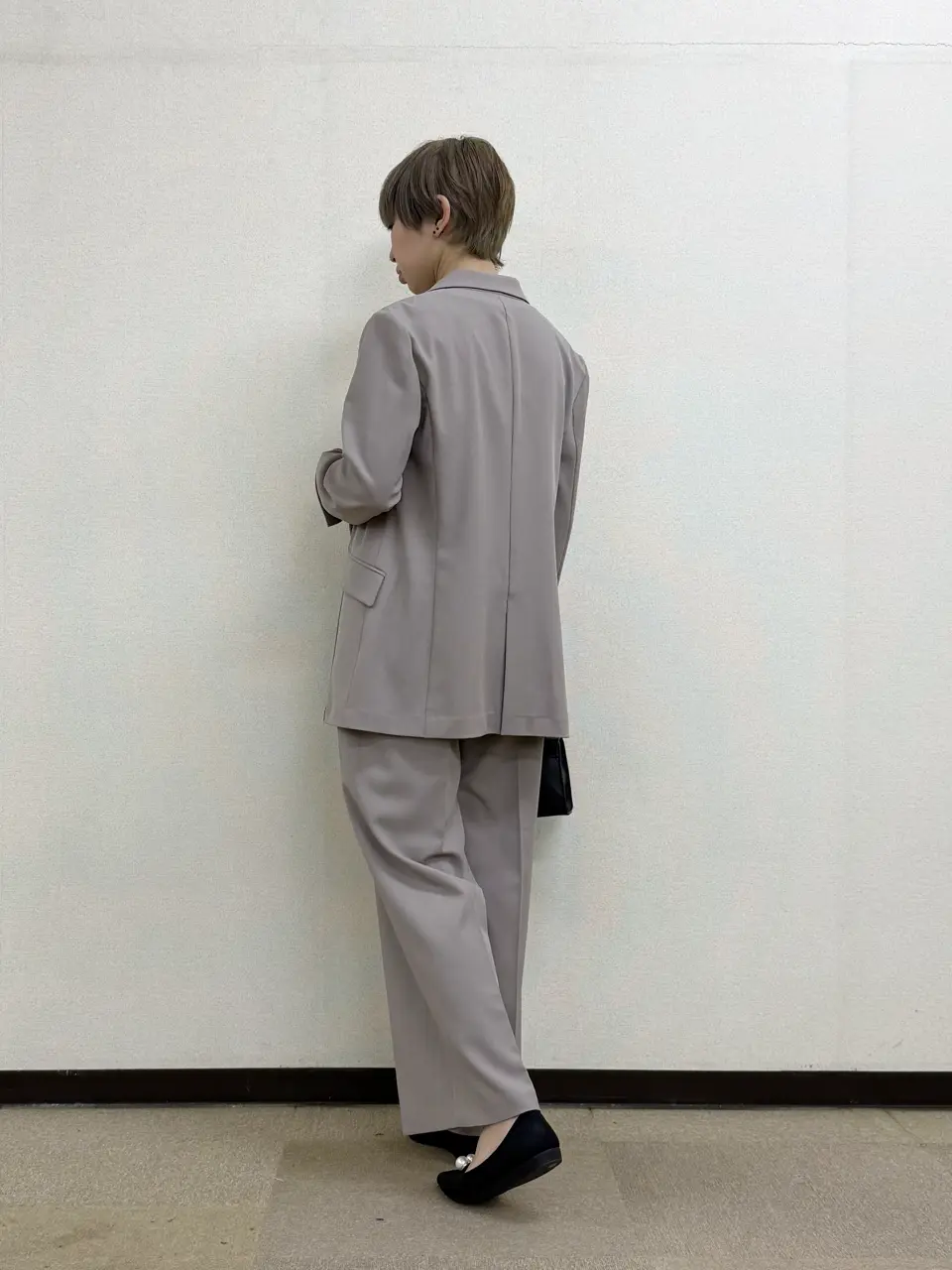 ANY SIS 村上 コーディネート画像