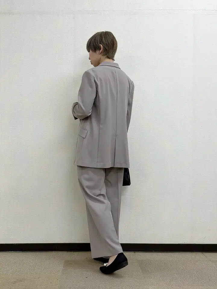 ANY SIS 村上 コーディネート画像