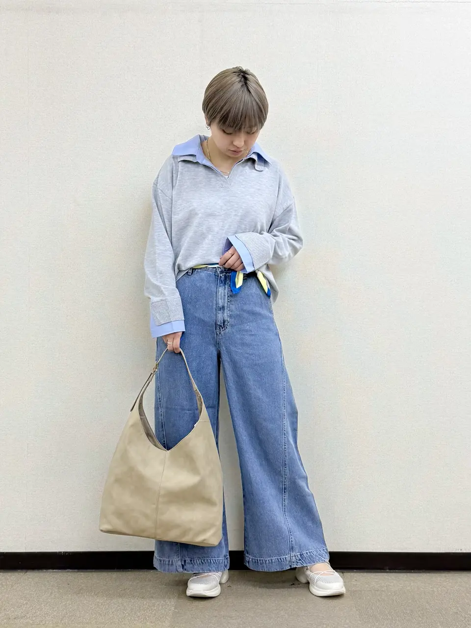  村上 コーディネート画像