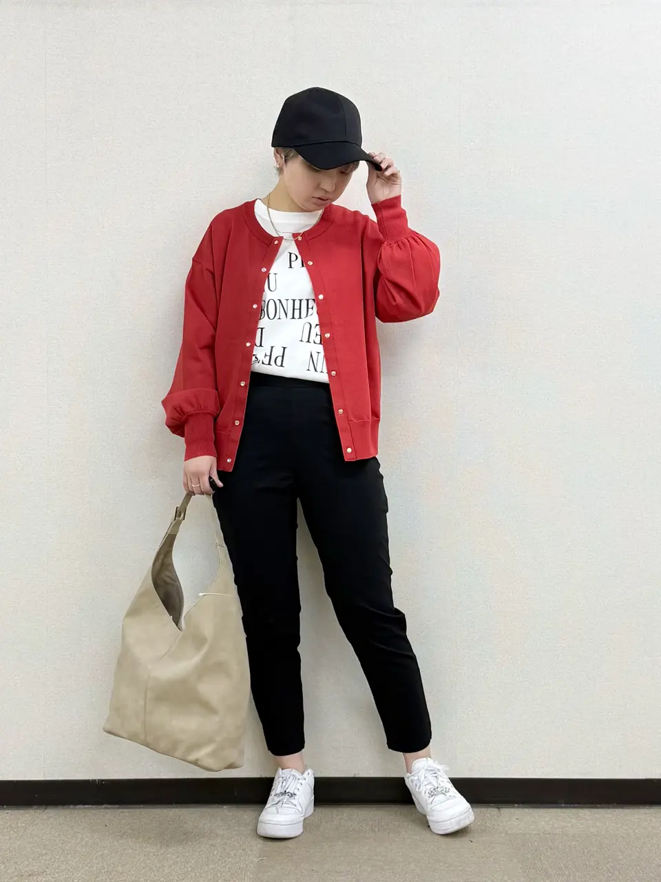  村上 コーディネート画像