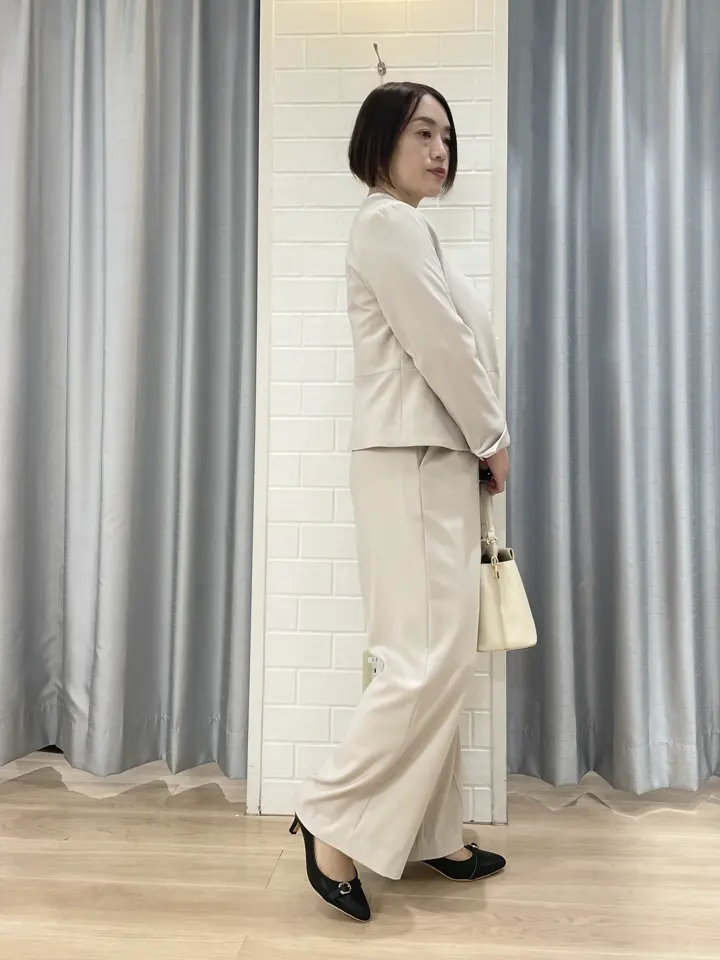 ANY SIS 丸岡 コーディネート画像