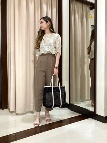 ANY SIS STAFF コーディネート画像