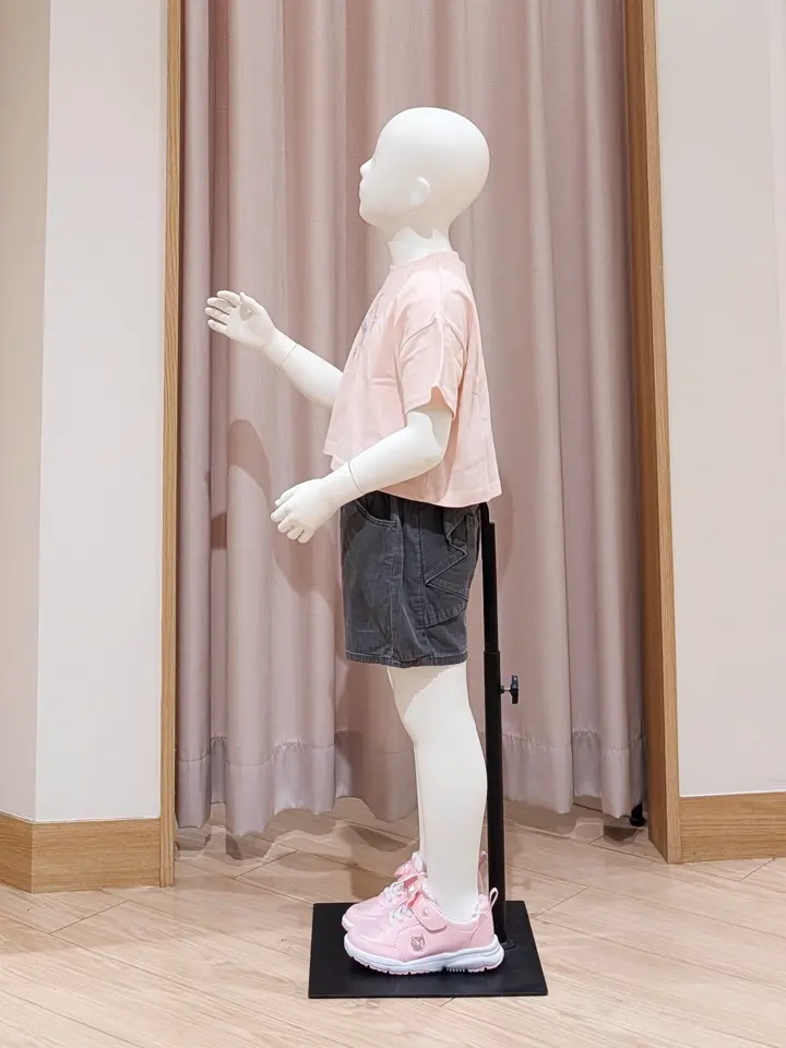 ANY 奥原 コーディネート画像