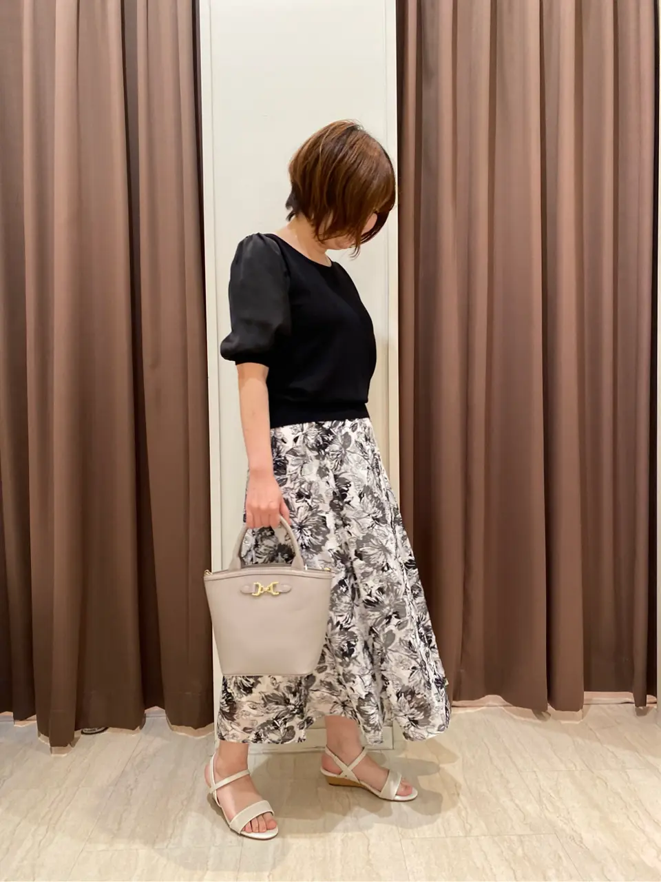 ANY SIS 岩本 コーディネート画像