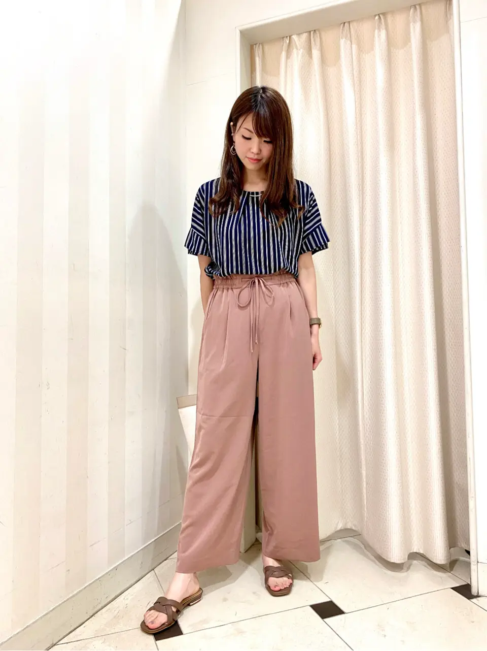 ANY SIS 金井 コーディネート画像