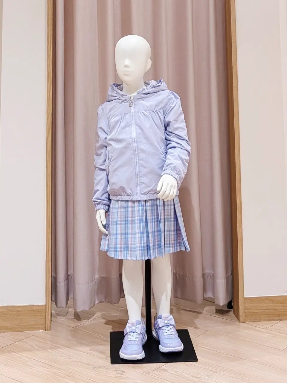 ANY 奥原 コーディネート画像