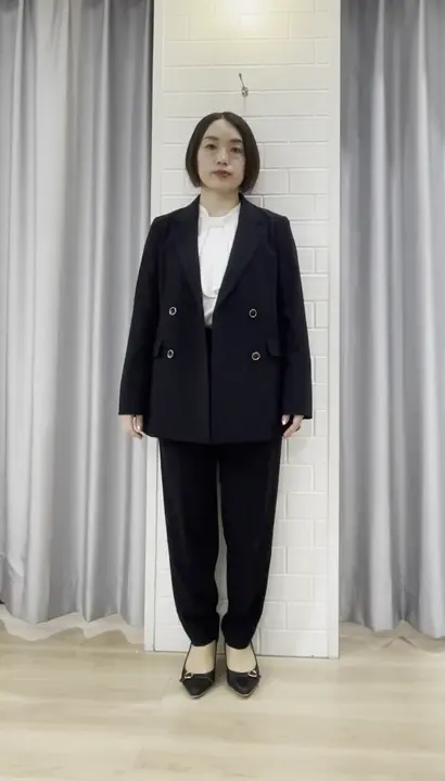 ANY SIS 丸岡 コーディネート画像