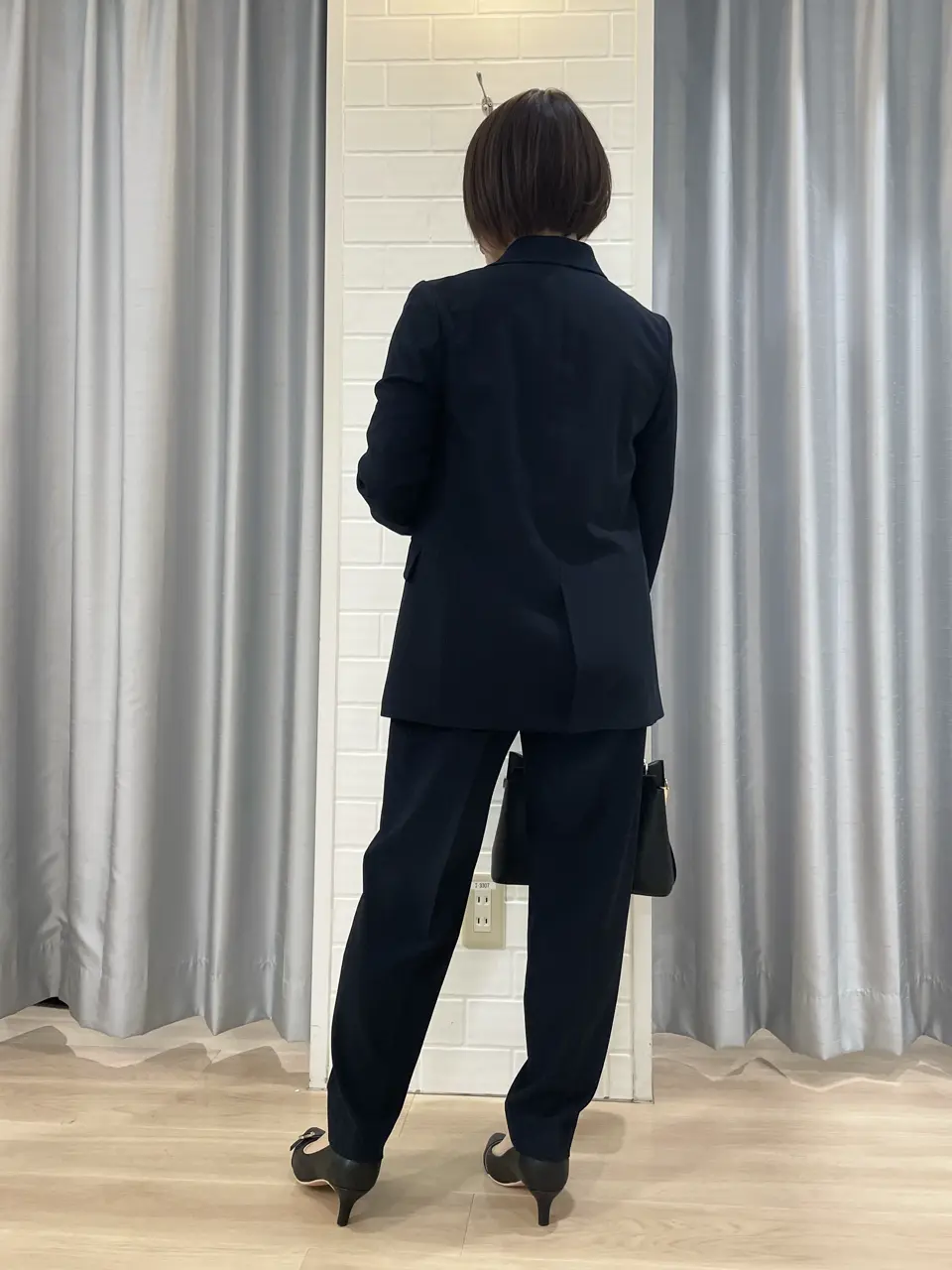 ANY SIS 丸岡 コーディネート画像