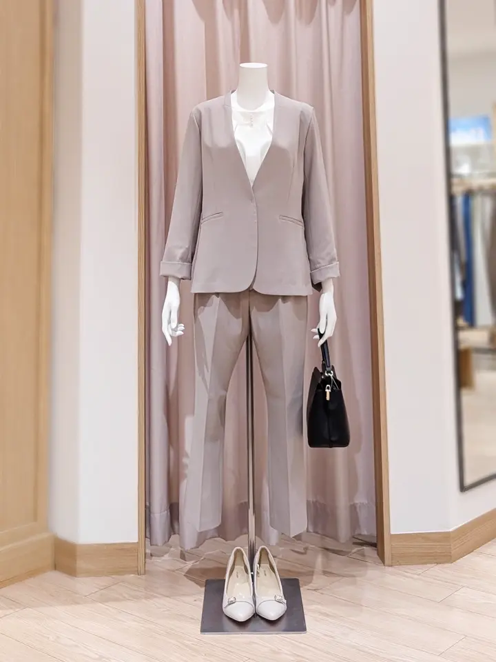 ANY SIS 岩田 コーディネート画像