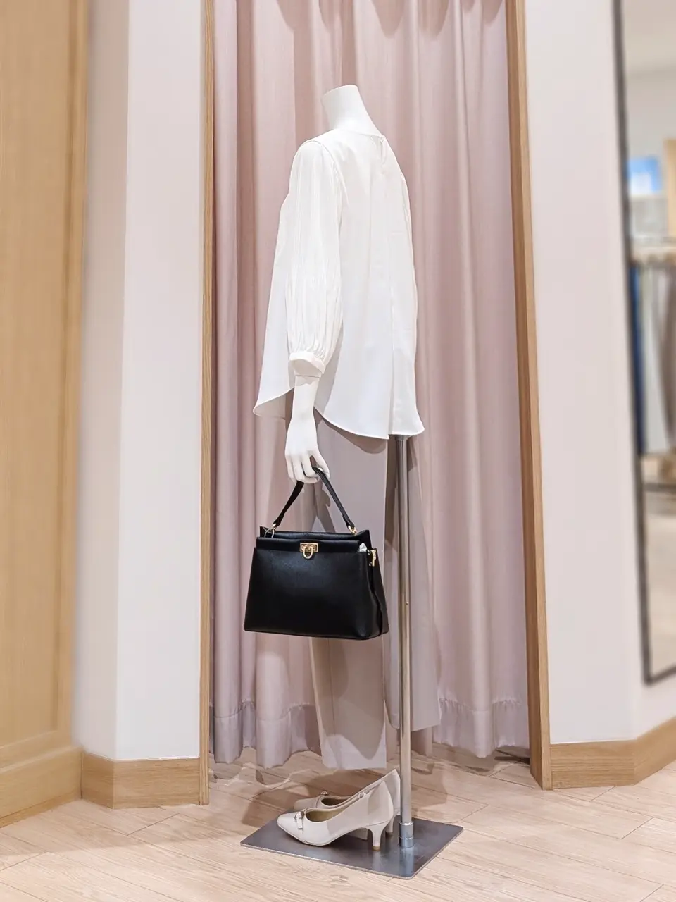 ANY SIS 岩田 コーディネート画像