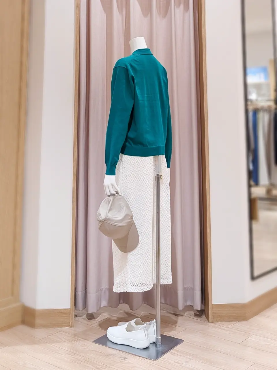 ANY 岩田 コーディネート画像