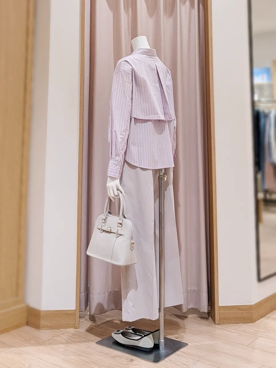 ANY SIS 岩田 コーディネート画像