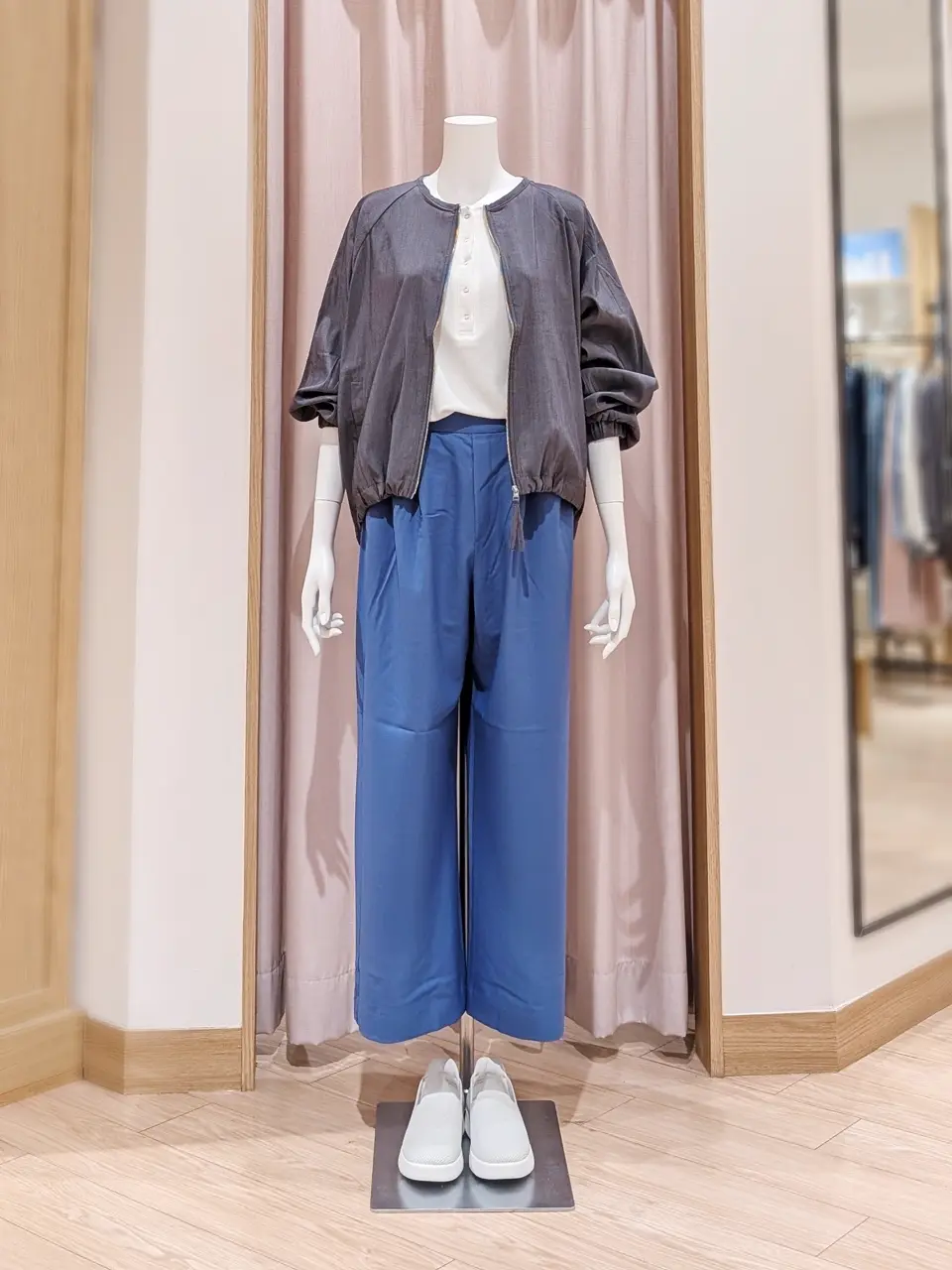  岩田 コーディネート画像