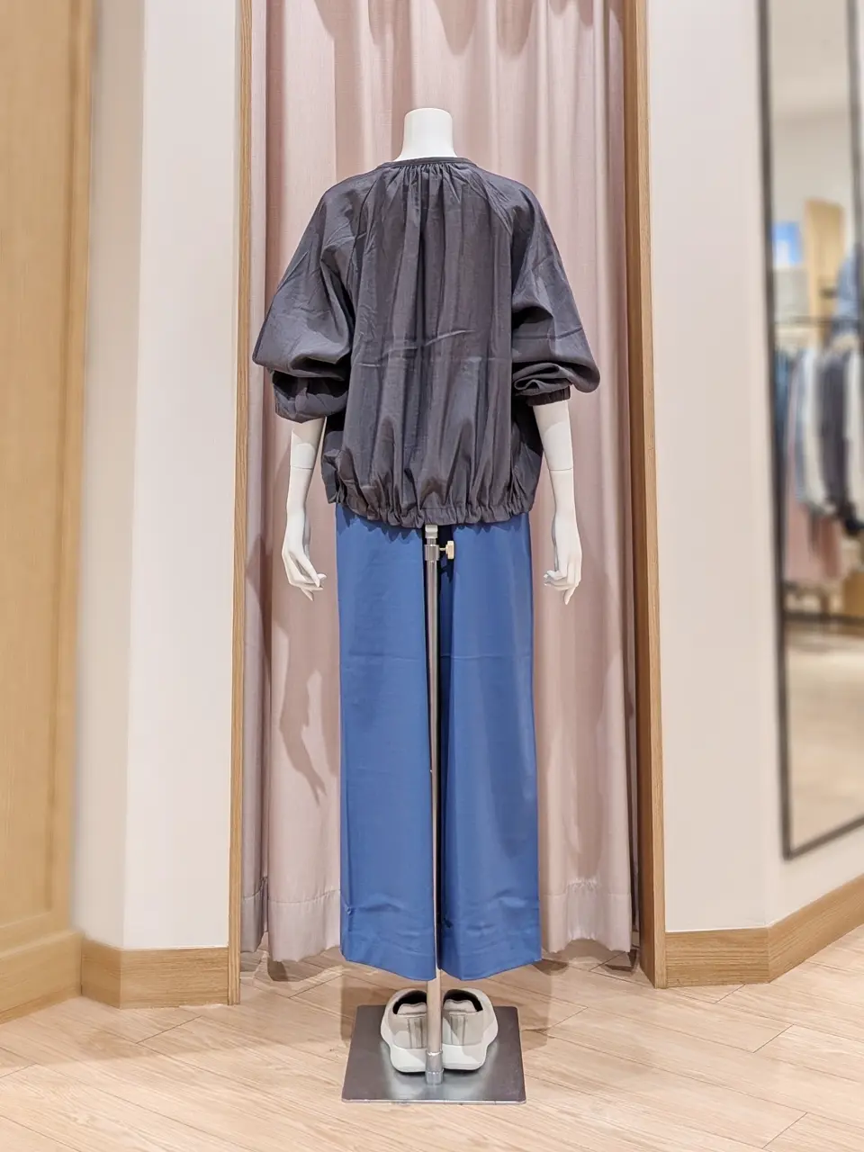 ANY 岩田 コーディネート画像