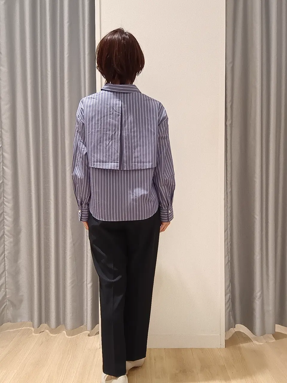 ANY SIS N コーディネート画像