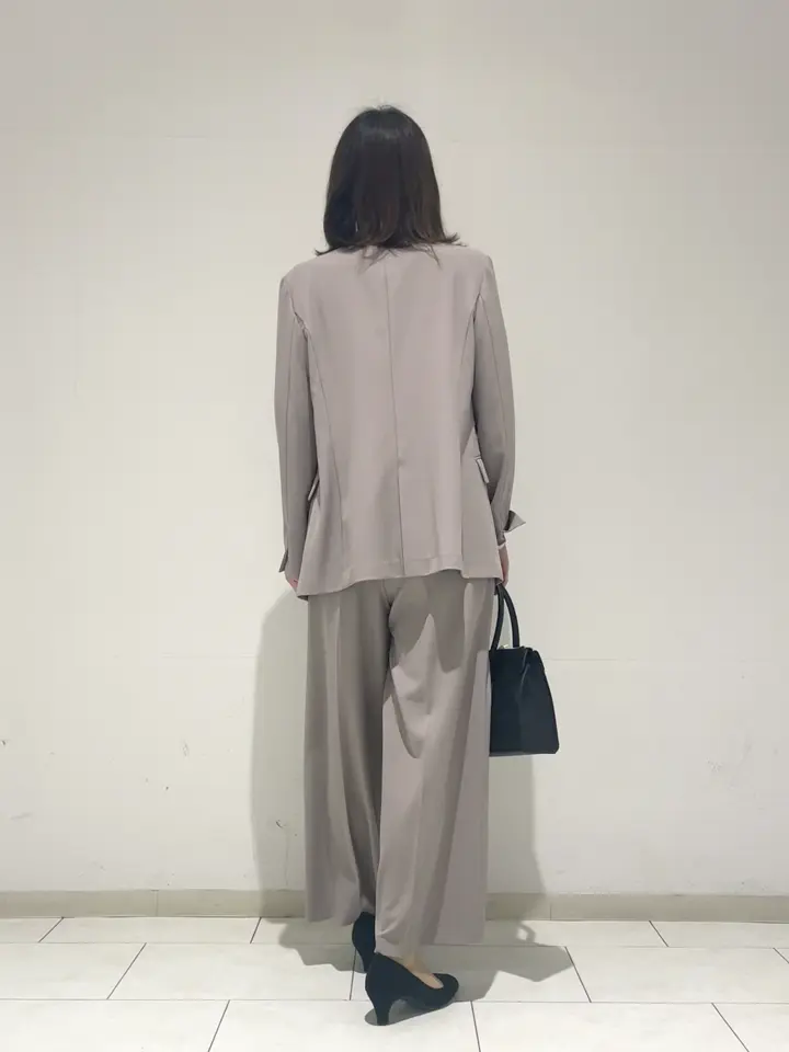 ANY SIS 小山 コーディネート画像