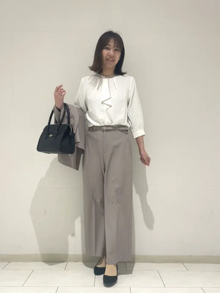 ANY SIS 小山 コーディネート画像