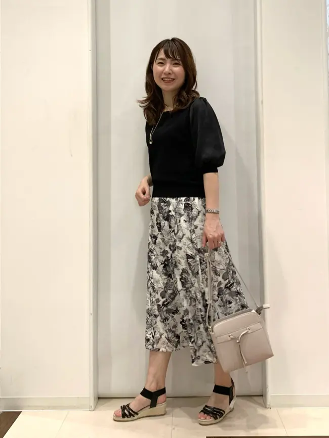 ANY SIS 横田 コーディネート画像