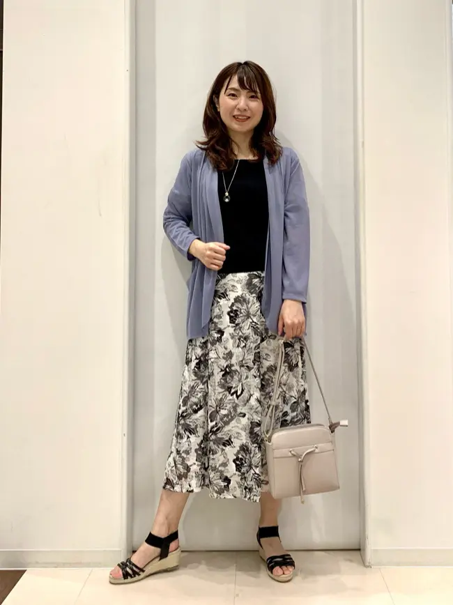 ANY SIS 横田 コーディネート画像