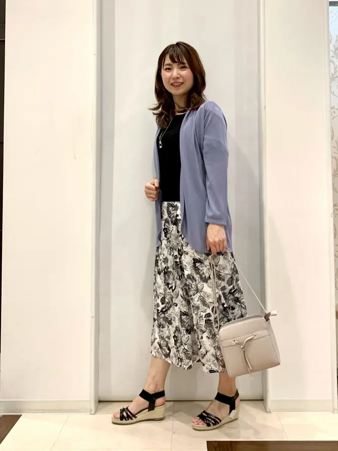 ANY SIS 横田 コーディネート画像