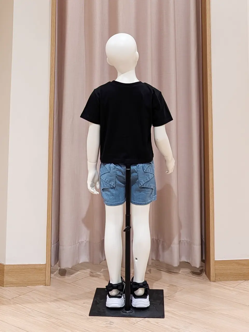 ANY 奥原 コーディネート画像