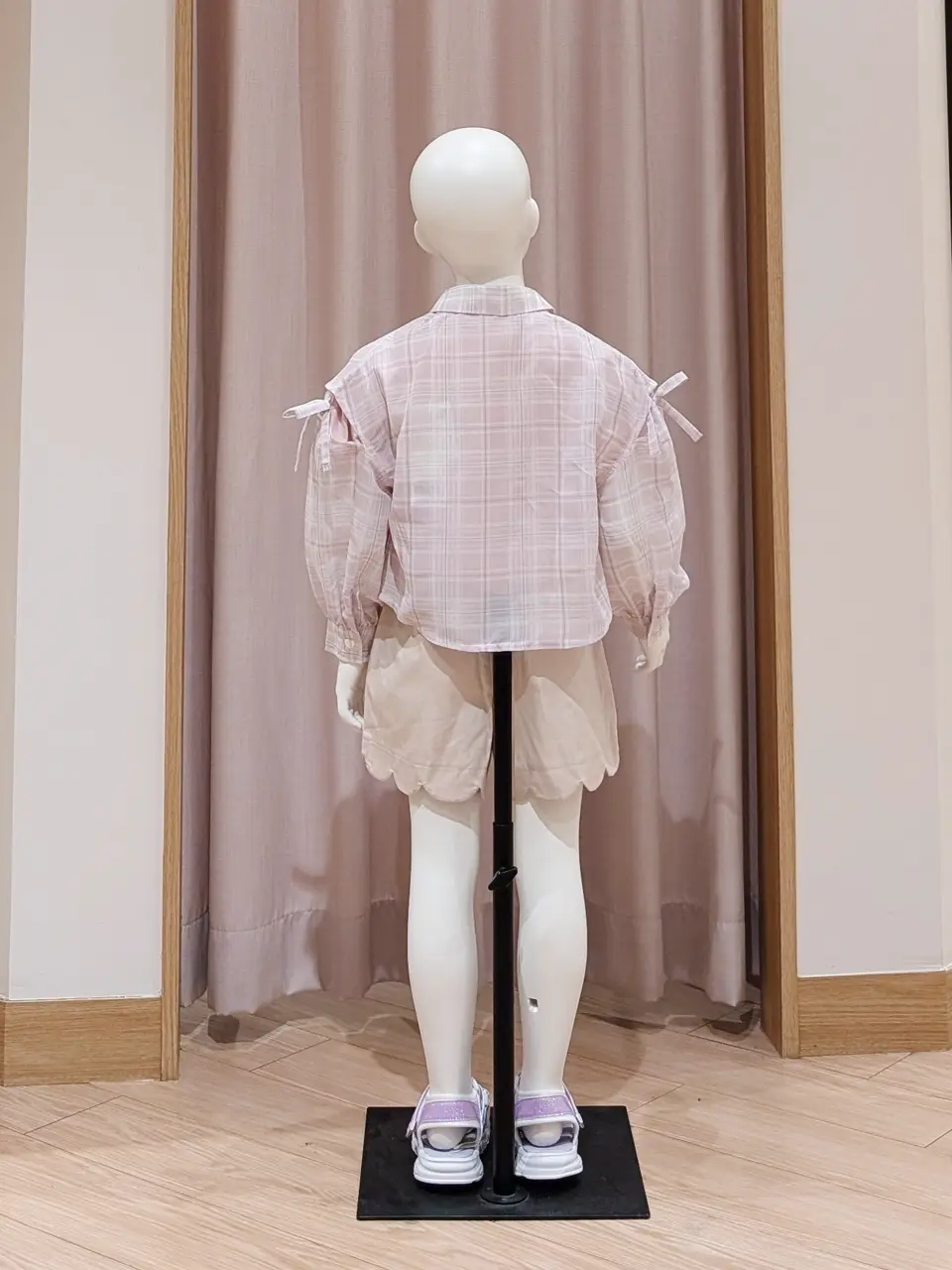 ANY 奥原 コーディネート画像