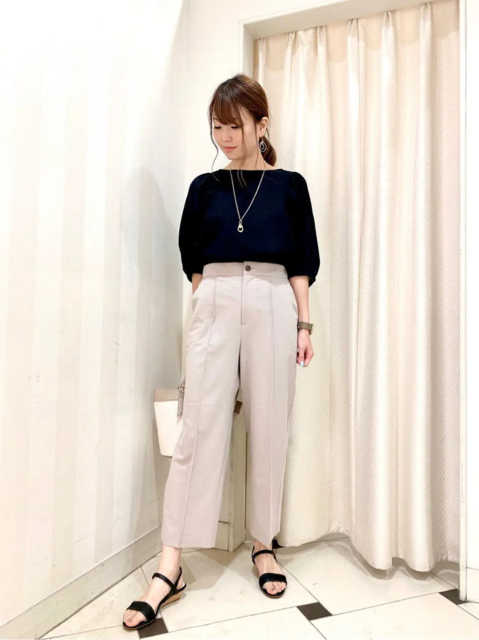 ANY SIS 金井 コーディネート画像