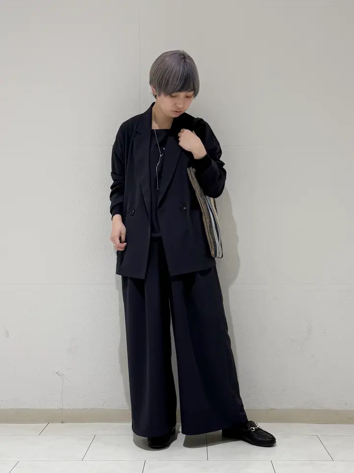 ANY 村上 コーディネート画像