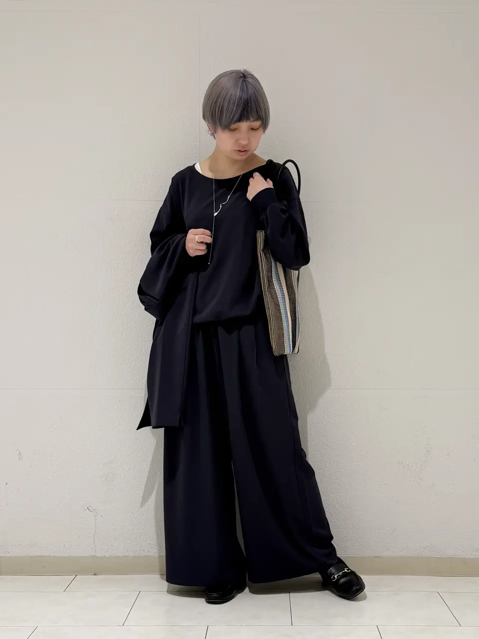 ANY 村上 コーディネート画像