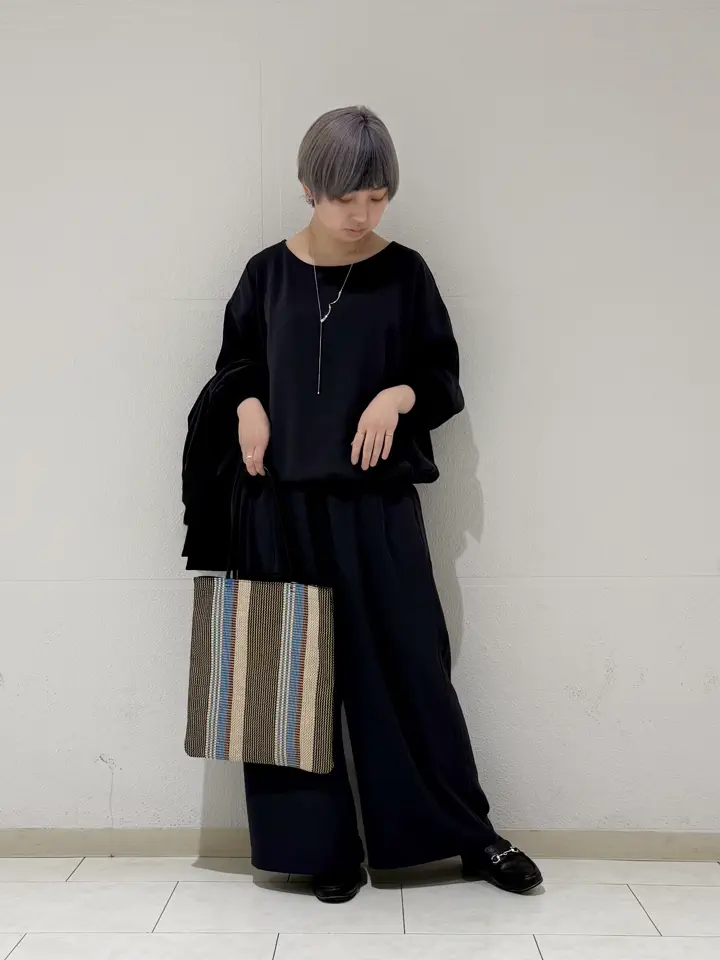 ANY 村上 コーディネート画像