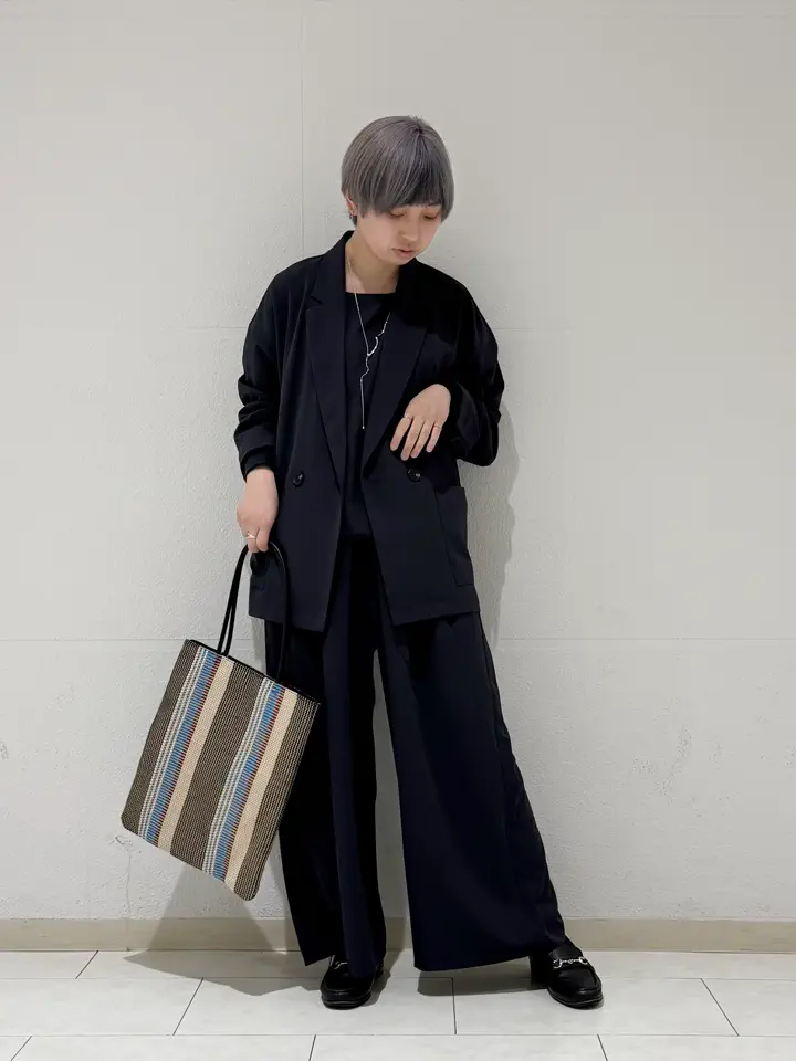 ANY 村上 コーディネート画像