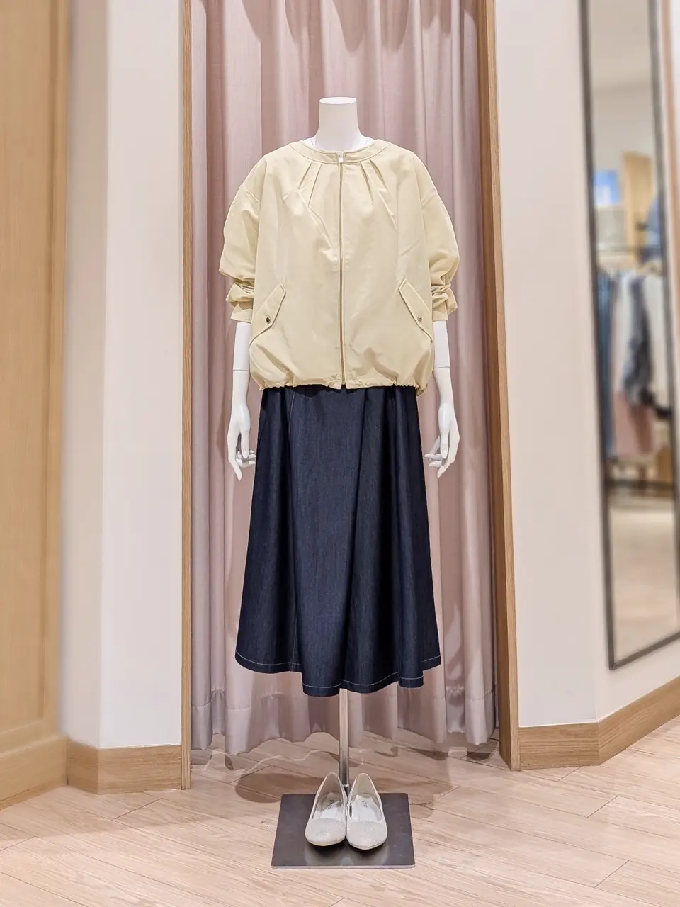 ANY SIS 岩田 コーディネート画像