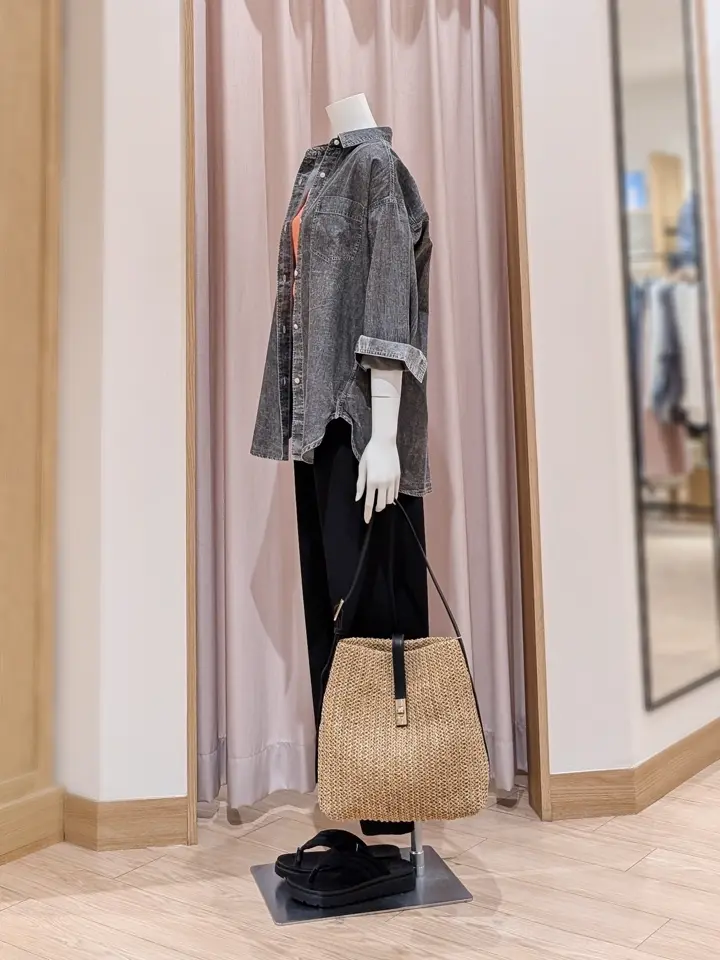 ANY 岩田 コーディネート画像