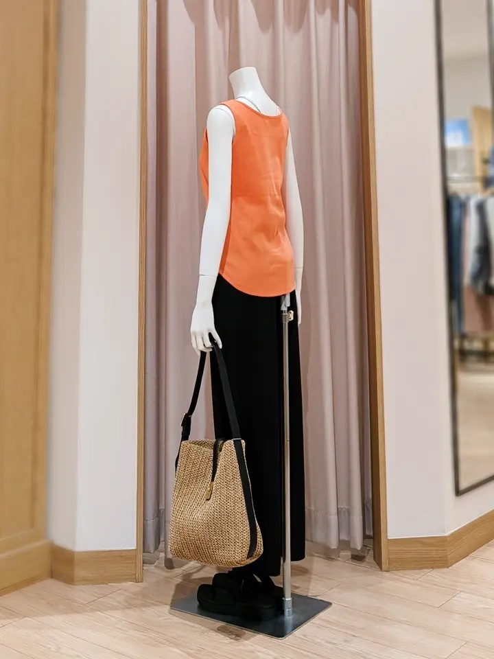 ANY 岩田 コーディネート画像