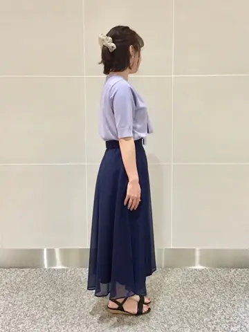 ANY SIS スタッフ コーディネート画像