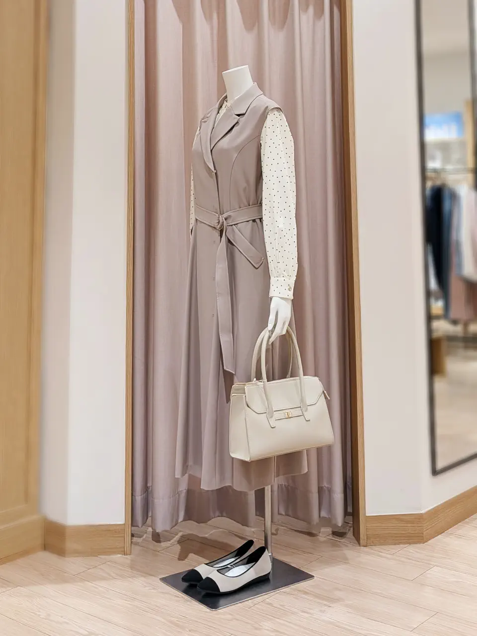 ANY SIS 岩田 コーディネート画像