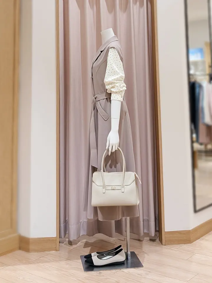 ANY SIS 岩田 コーディネート画像