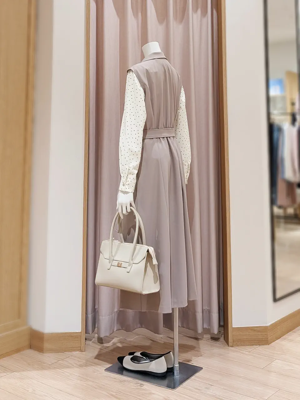 ANY SIS 岩田 コーディネート画像